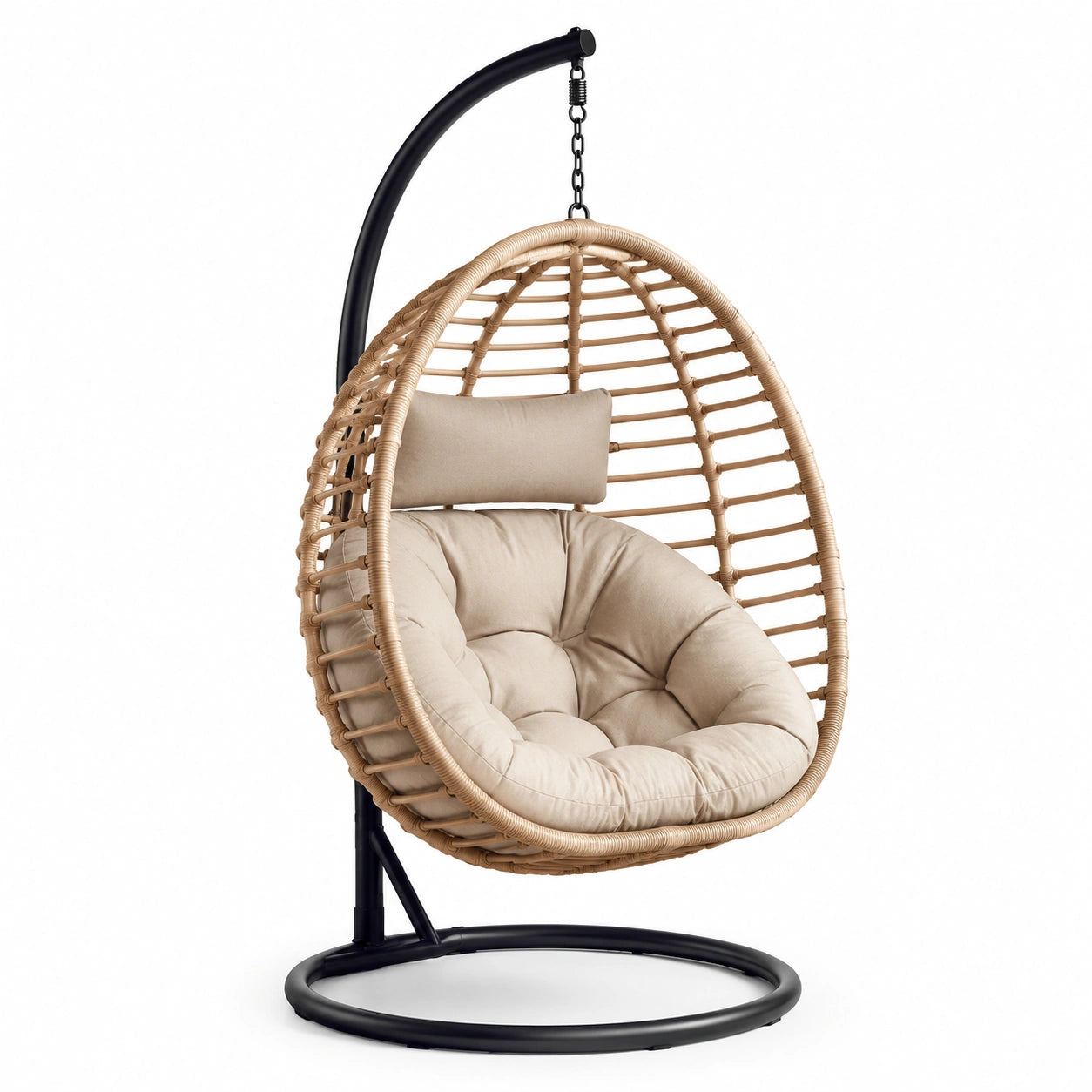 Sillón colgante de ratán sintético con cojín beige y estructura de acero